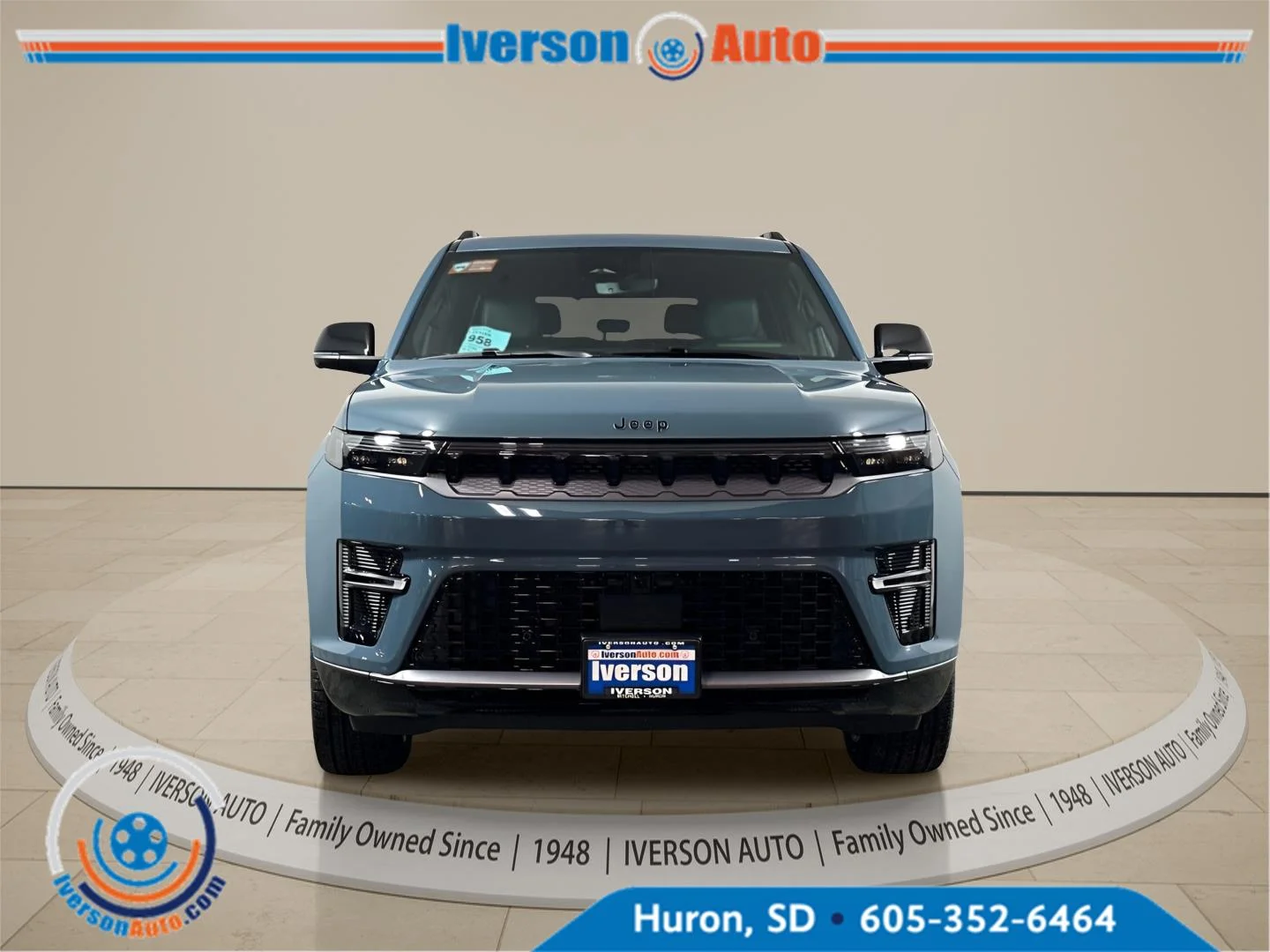 New 2026 Steel Blue Exterior Paint Jeep Limited Reserve image 3