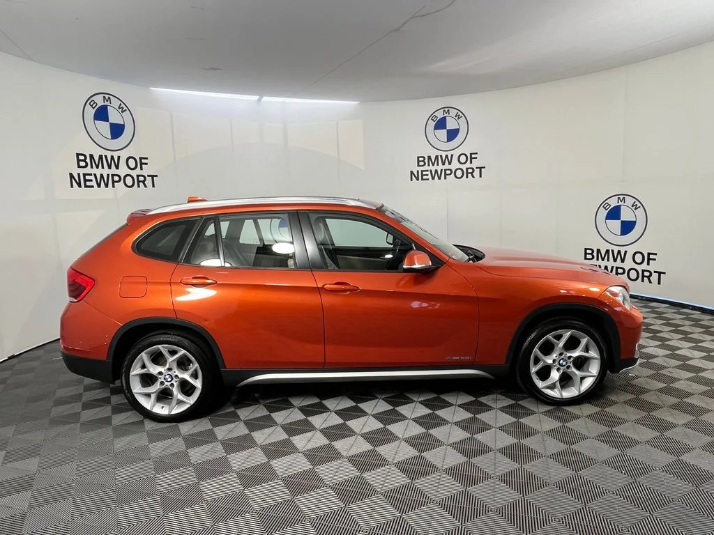 Used 2015 Orange BMW xDrive28i image 10
