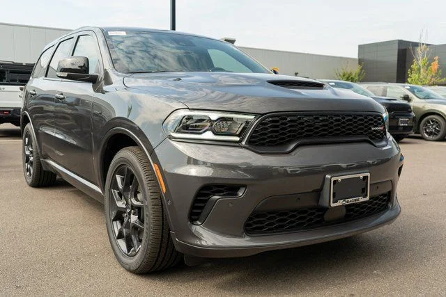 New 2026 Vapor Gray Exterior Paint Dodge GT Plus HEMI V8 image 4