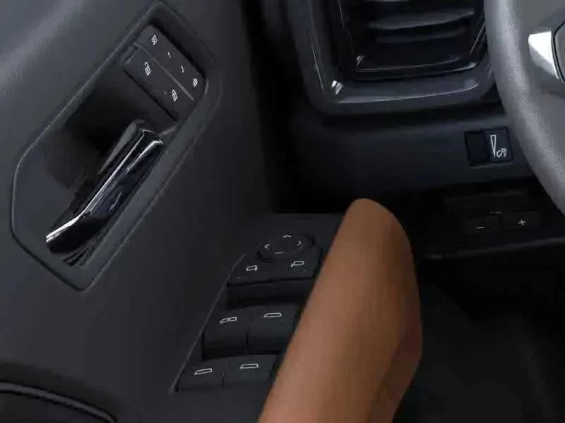 New 2026 Sterling Metallic GMC AT4 image 21