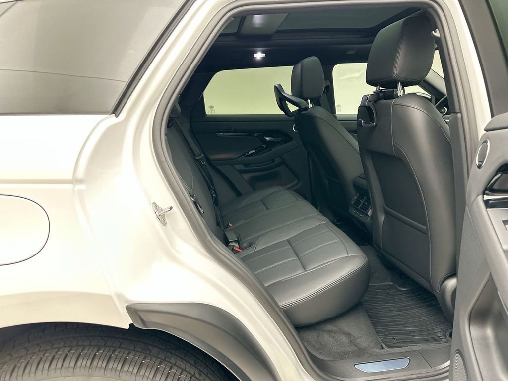 New 2026 Ostuni Pearl White Land Rover S image 7