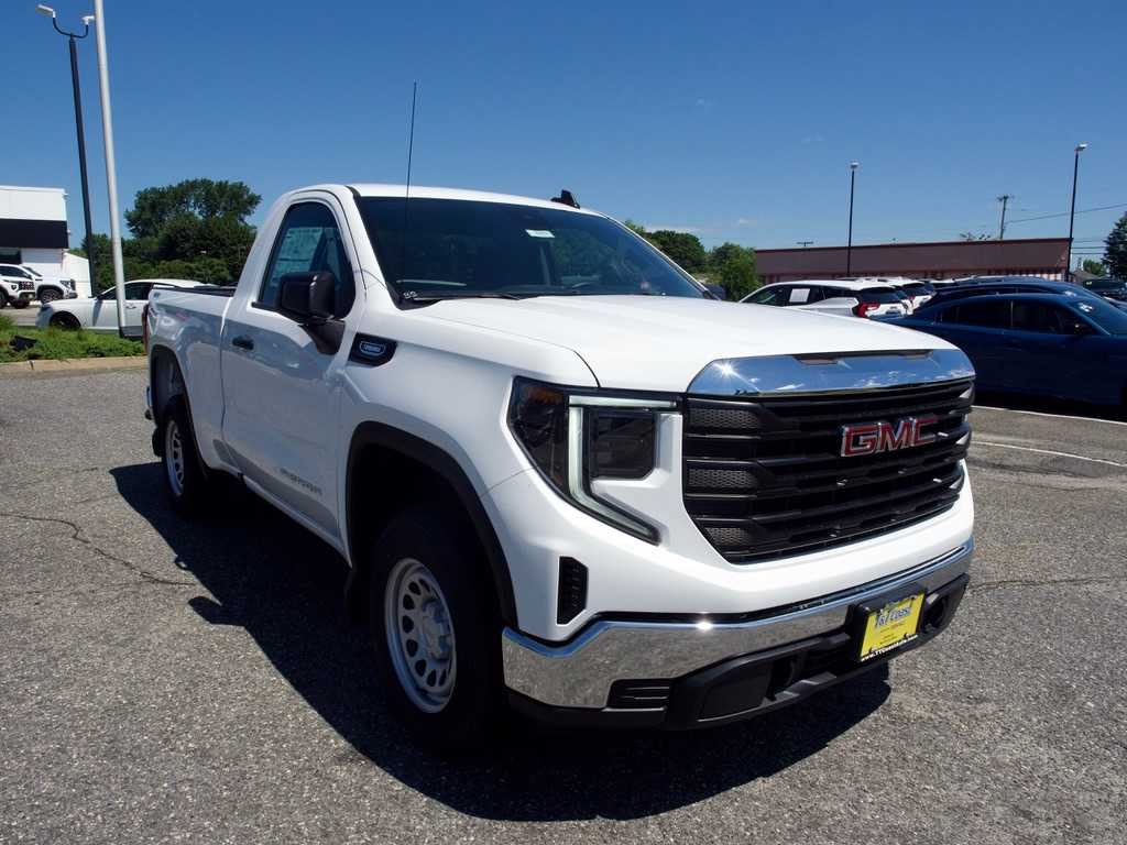 New 2026 Summit White GMC Pro image 3