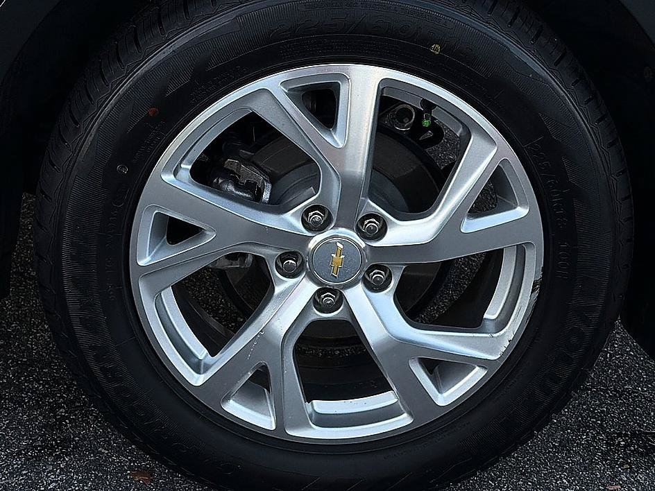 Used 2019 Nightfall Gray Metallic Chevrolet Premier image 6