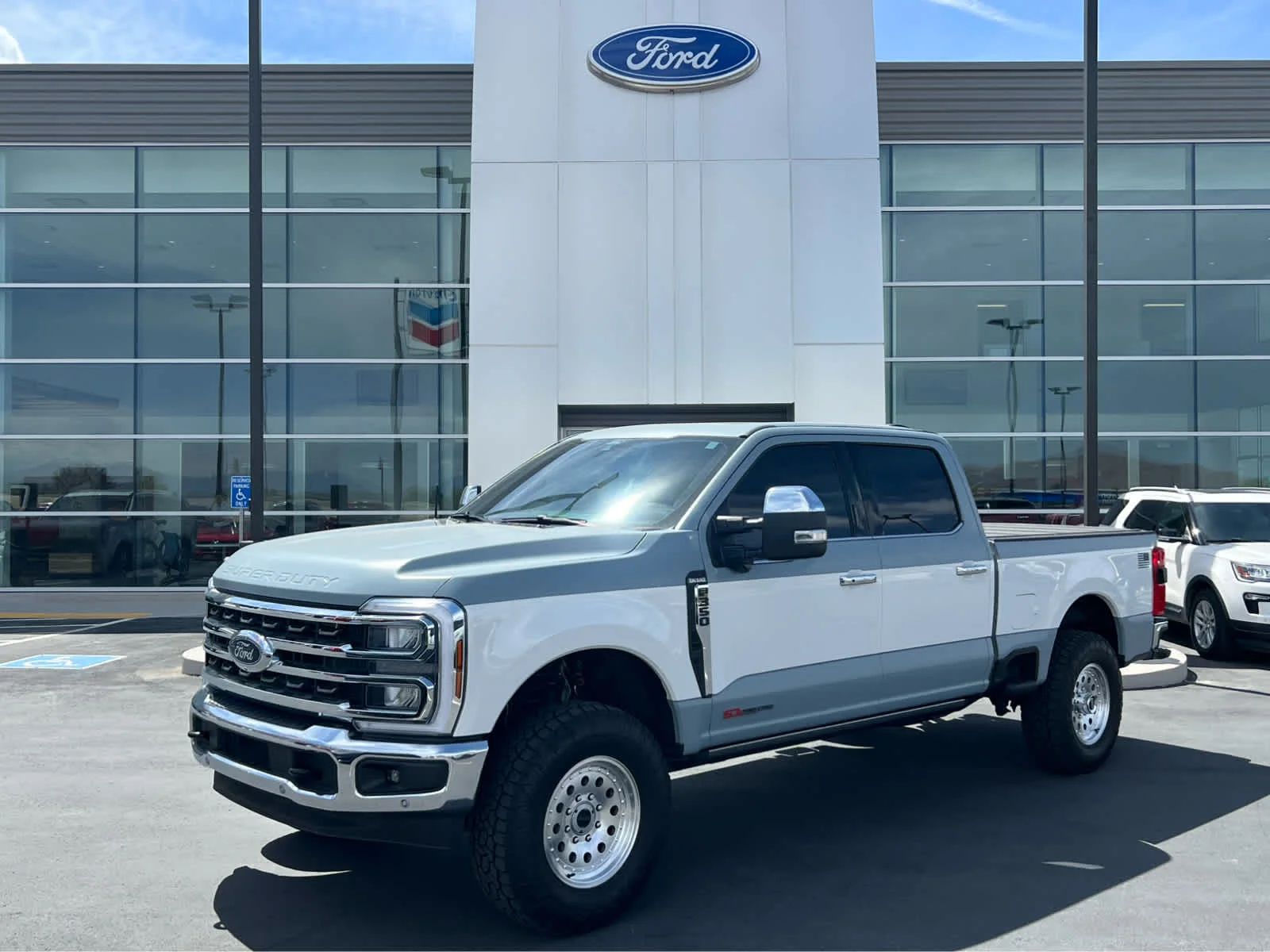 2026 Ford F-350 King Ranch 4x4 Crew Cab 6-3/4' Box SRW's photo