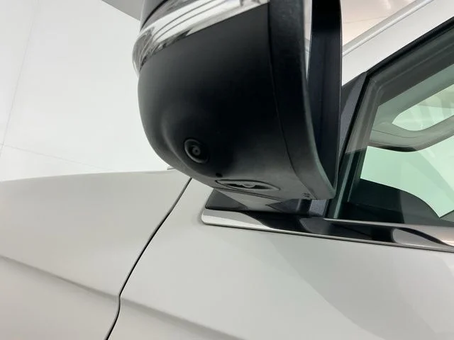 Used 2026 White Metallic Ford Active image 9