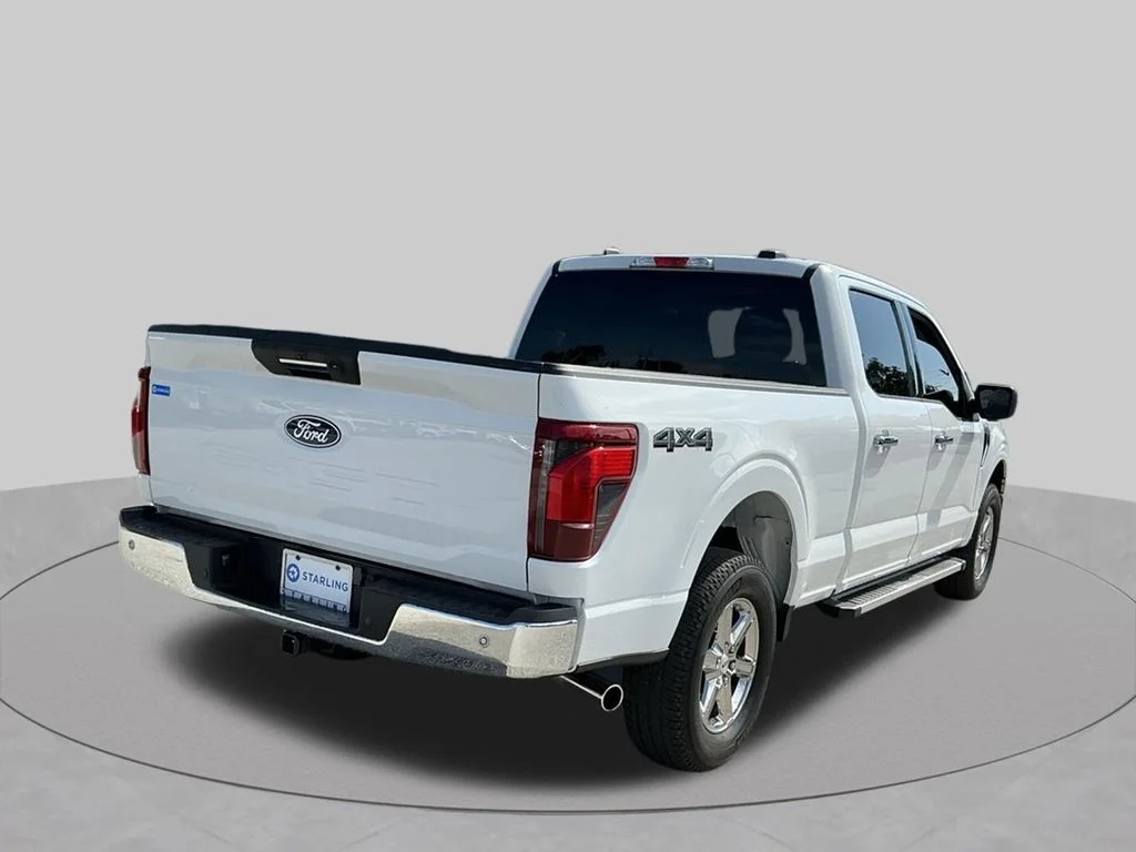 Used 2024  Ford XLT image 9