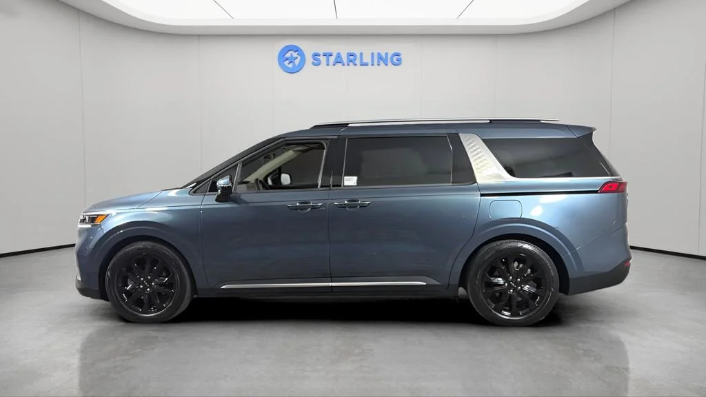Used 2024 Blue Kia SX Prestige image 3