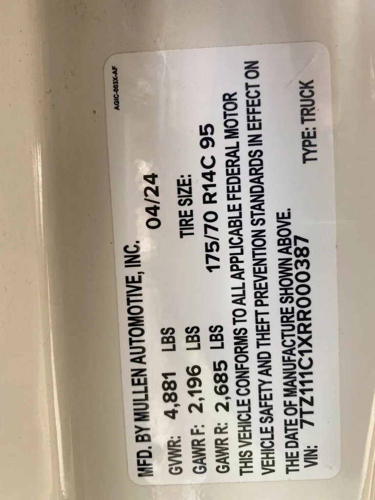 Used 2024 White MULLEN  image 28