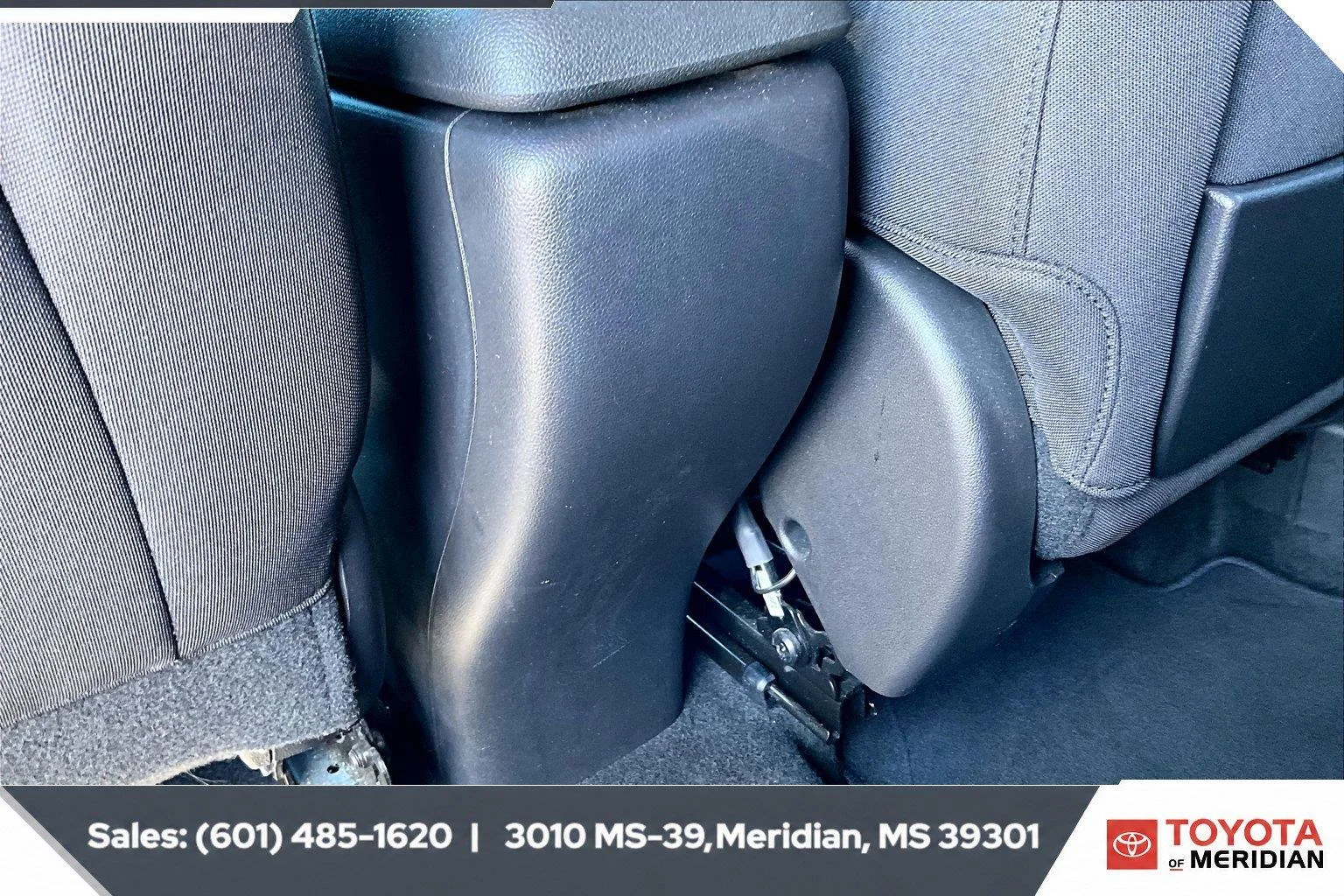 Used 2025 Mosaic Black Metallic Chevrolet LT image 24