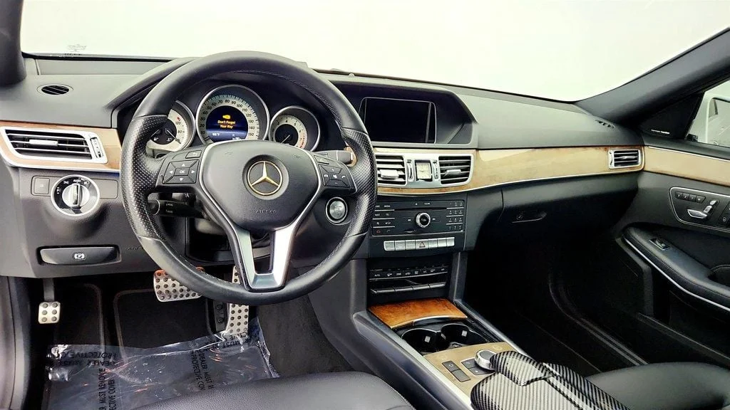 Used 2016 Polar White Mercedes-Benz 4dr Sedan E 350 Sport RWD w/ Premium Package & KEYLESS GO image 12