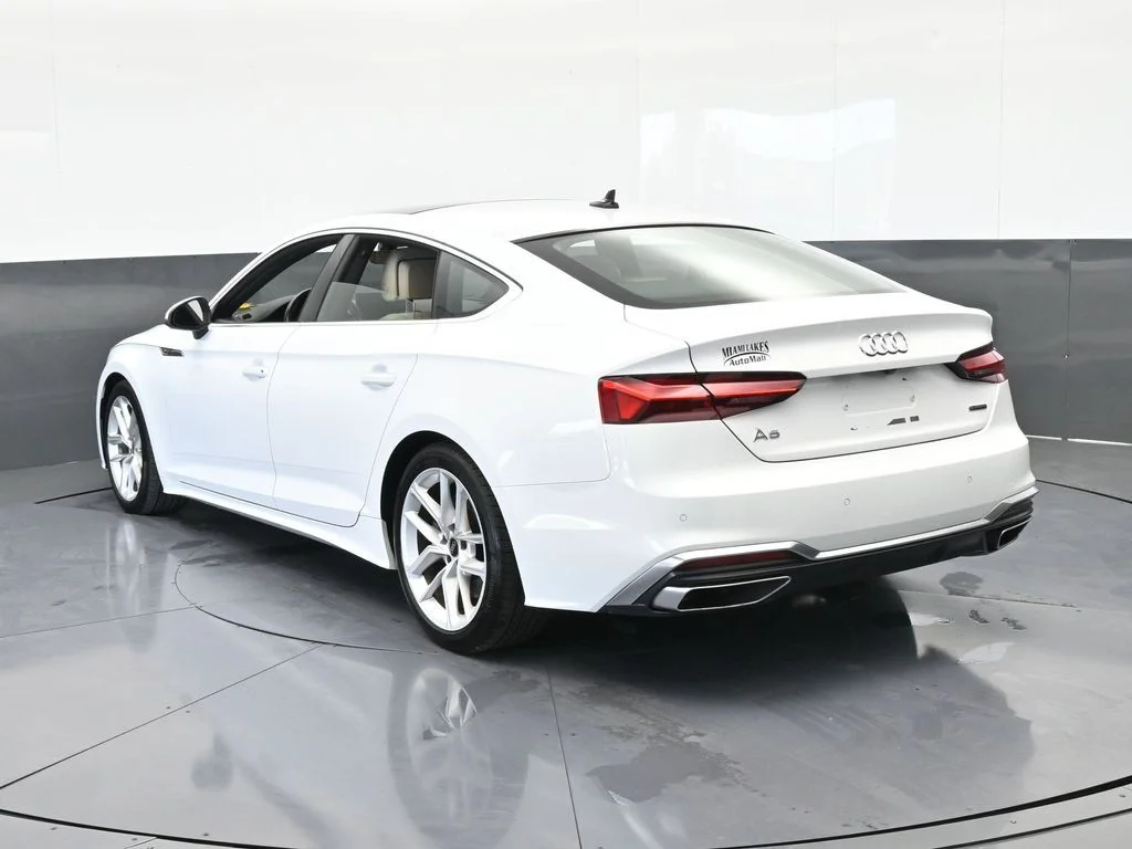 Used 2024 Glacier White Metallic Audi 45 S line Premium Plus image 4