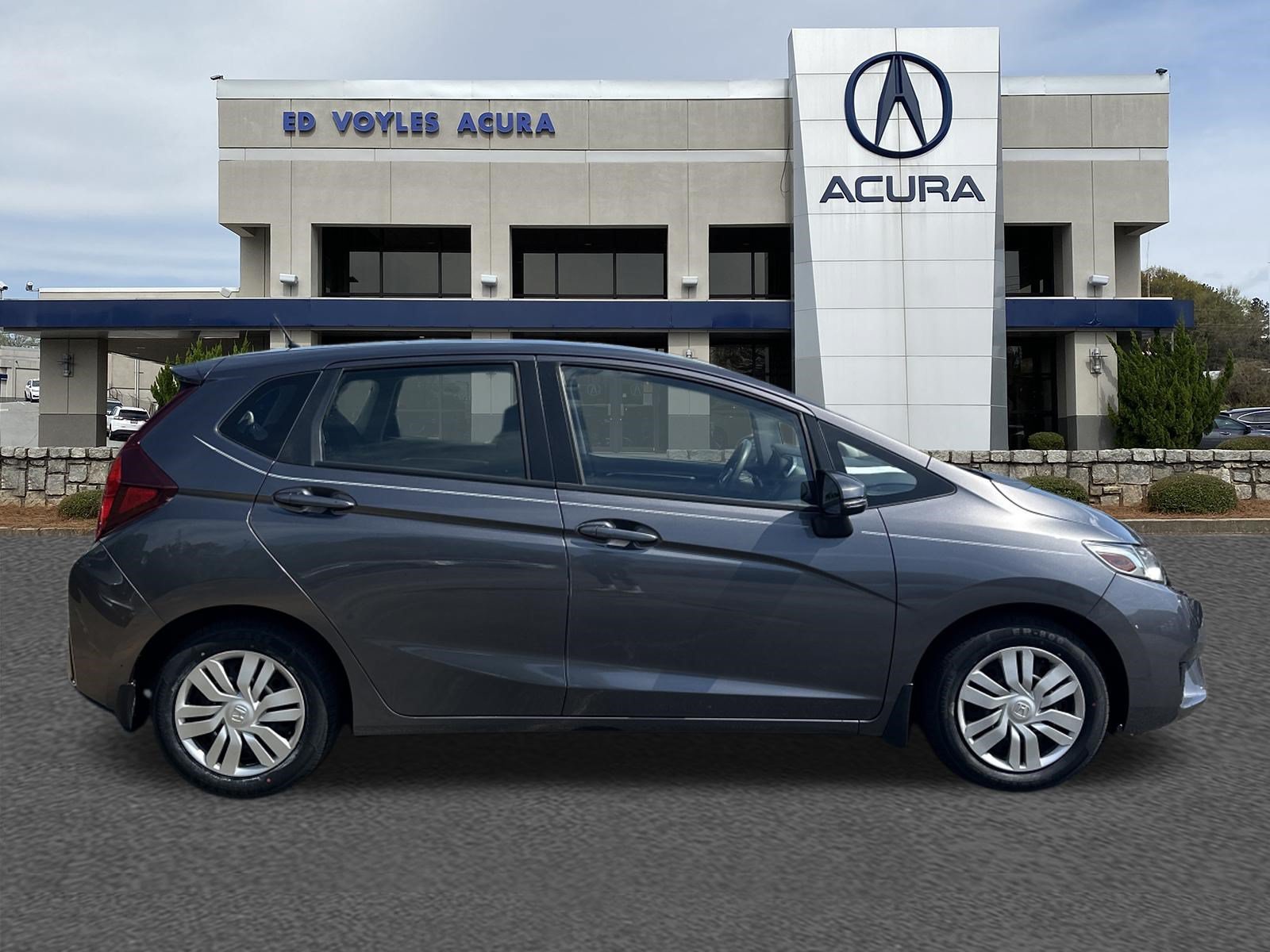 Used 2016 Modern Steel Metallic Honda  image 4