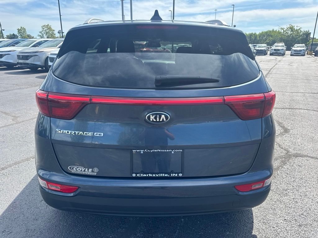 Used 2018 Blue Kia LX image 4