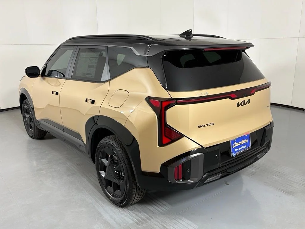 New 2027 Terrain Brown Kia X-Line S image 6