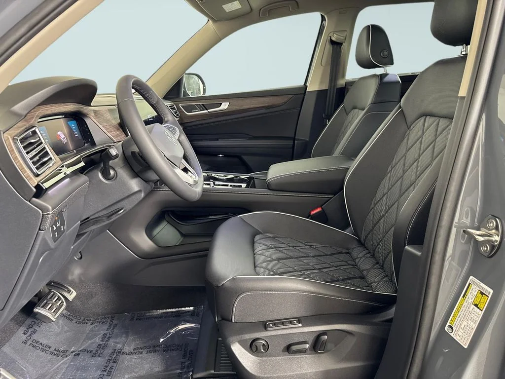 New 2026 Gray Volkswagen 2.0T SEL Premium R-Line image 6