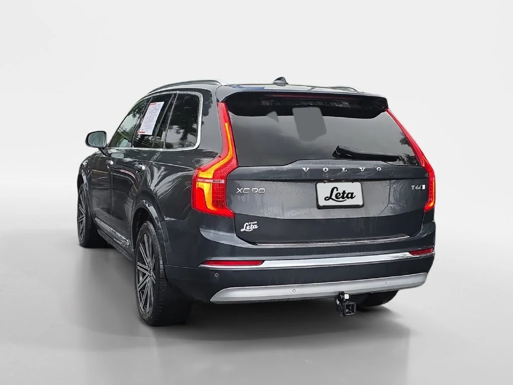 Used 2022 Gray Metallic Volvo T6 Inscription image 6