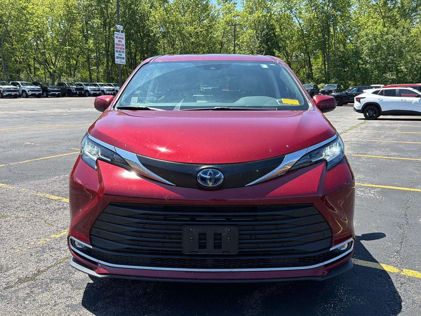 Used 2023 Ruby Flare Pearl Toyota XLE image 13