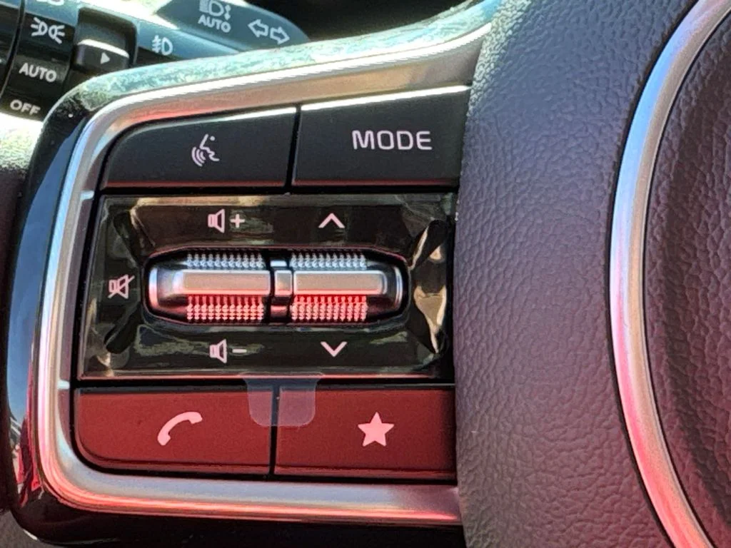 2026 Kia Carnival SX Prestige - Photo 23