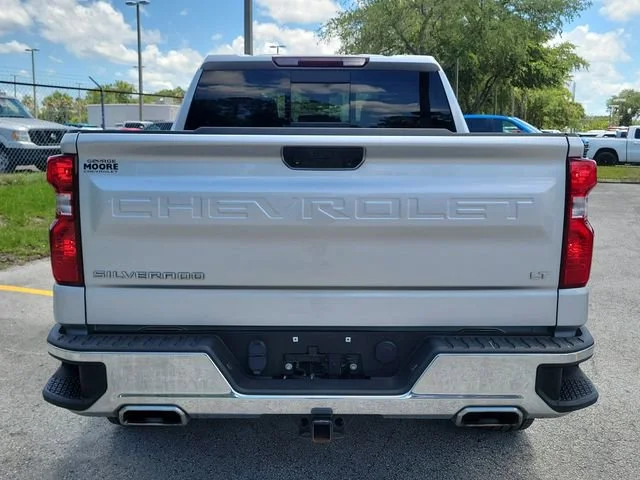 2022 Chevrolet Silverado 1500 LT - Photo 10