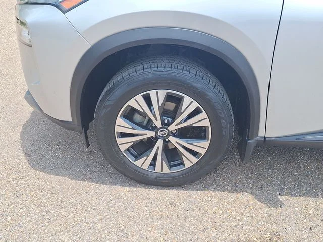 Certified Used 2021 Silver Nissan SV image 16