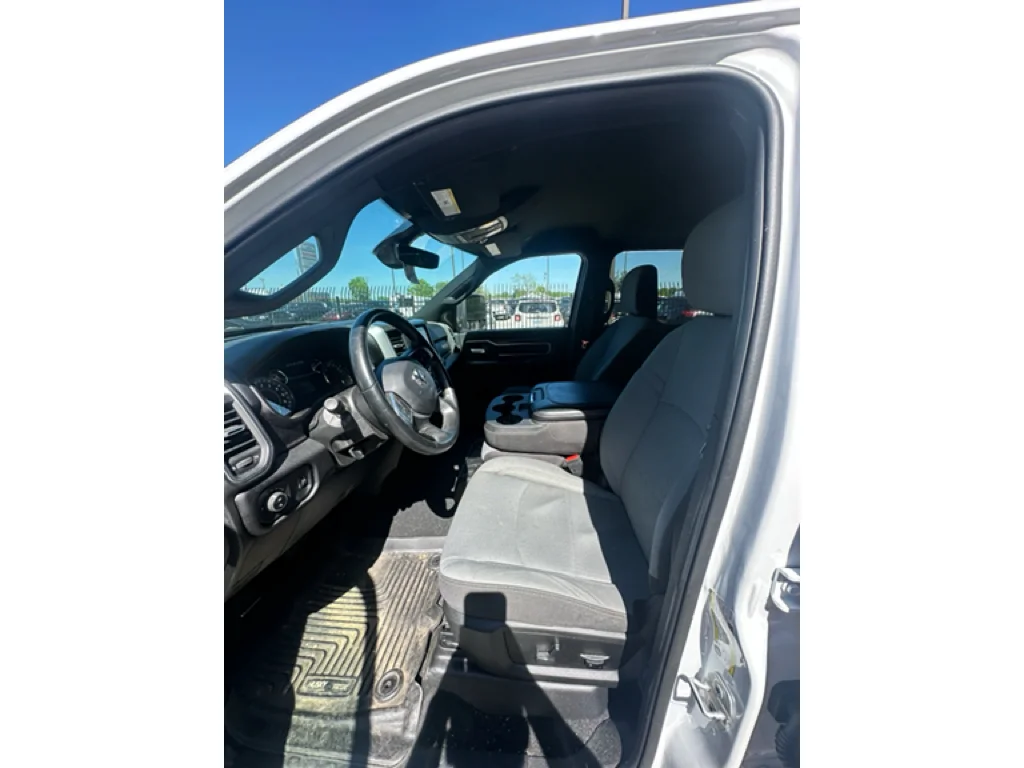 Used 2024 Bright White Clearcoat Ram Big Horn image 9