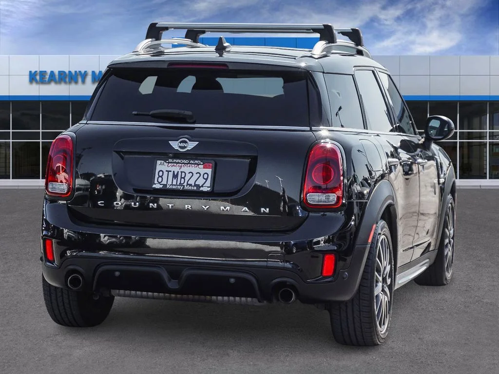 Used 2017 Black MINI Base image 6