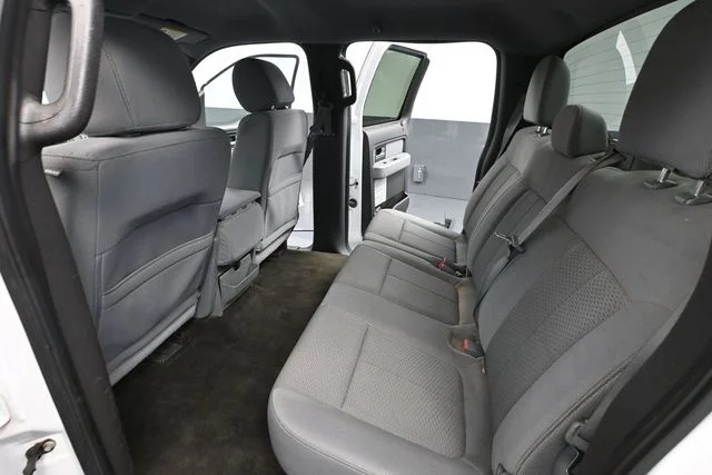 Used 2014 White Ford XLT image 30