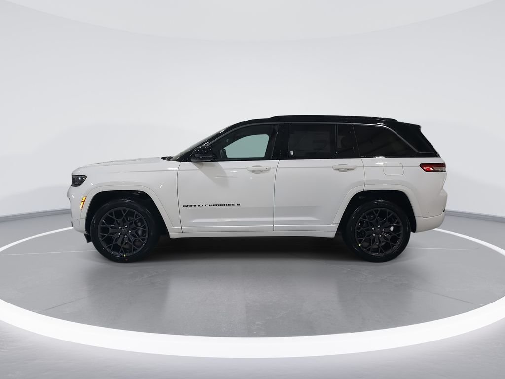 New 2026 Bright White Clear-Coat Exterior Paint Jeep Summit image 5