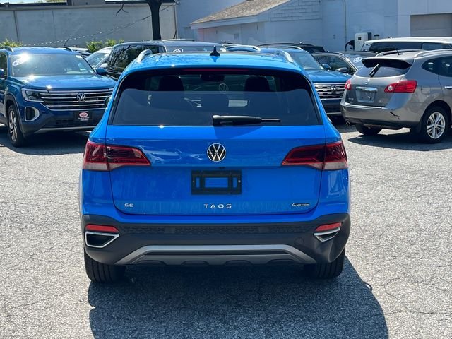 Used 2023 Blue Volkswagen 1.5T SE image 3