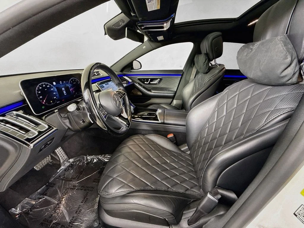 Used 2022 White Mercedes-Benz S 580 image 34
