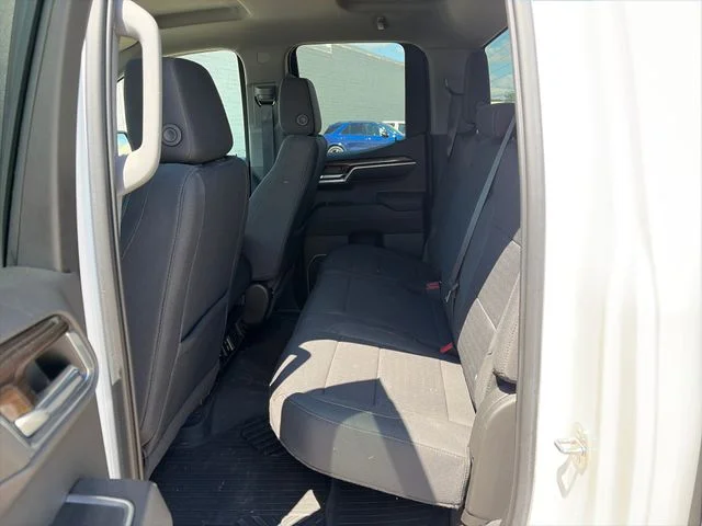 Used 2023 White Chevrolet RST image 28