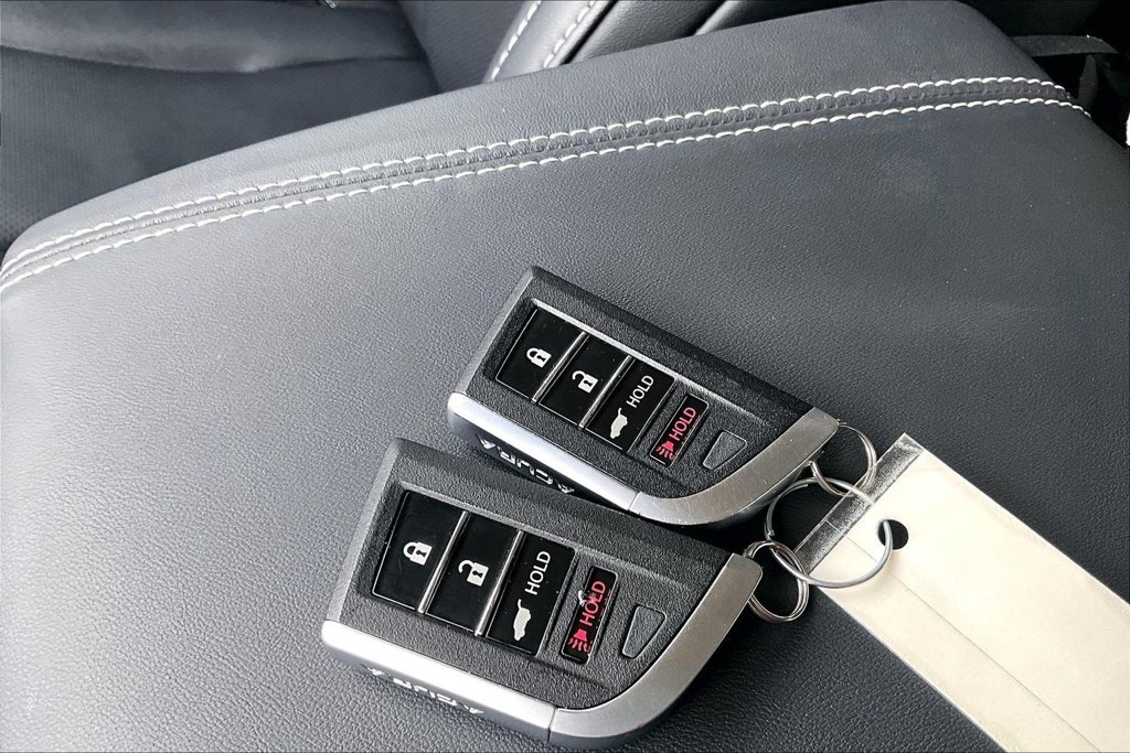 Used 2023 White Acura Technology image 10