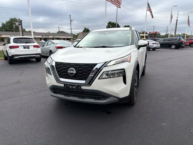 2023 Nissan Rogue SV - Photo 18