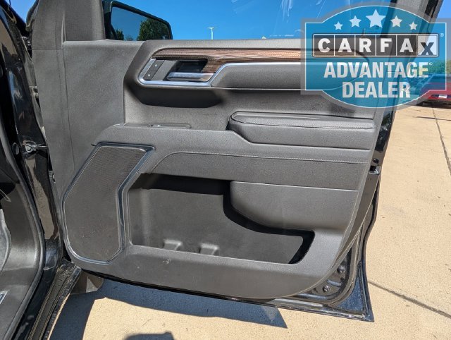 Used 2025 Black Chevrolet RST image 50