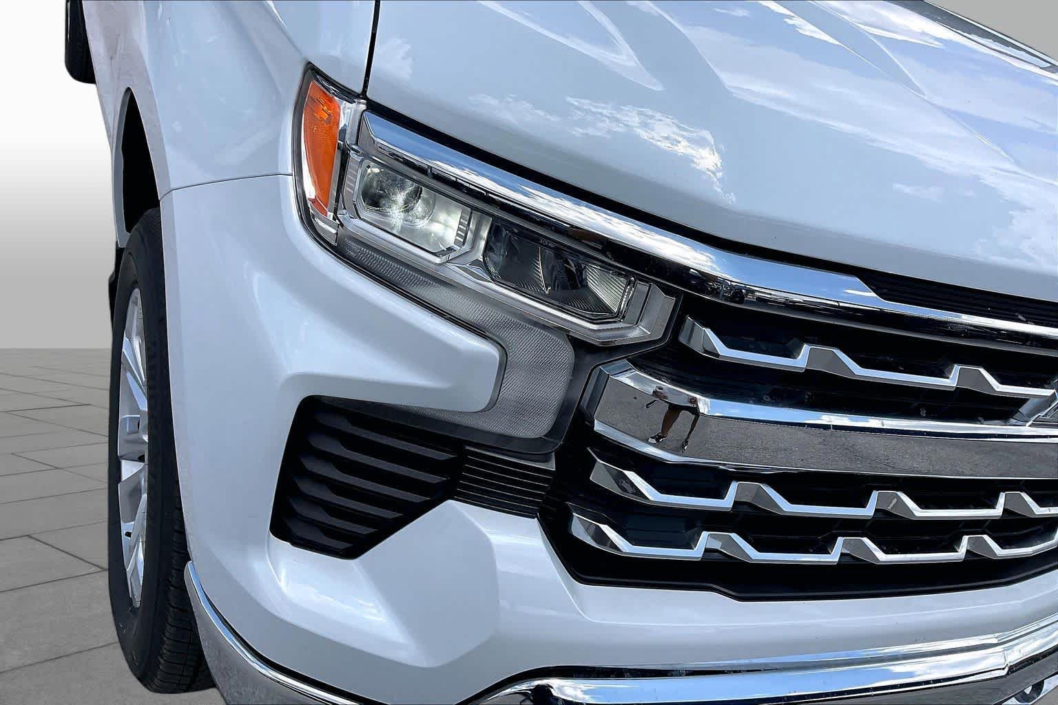 2026 Chevrolet Silverado 1500 LTZ - Photo 13