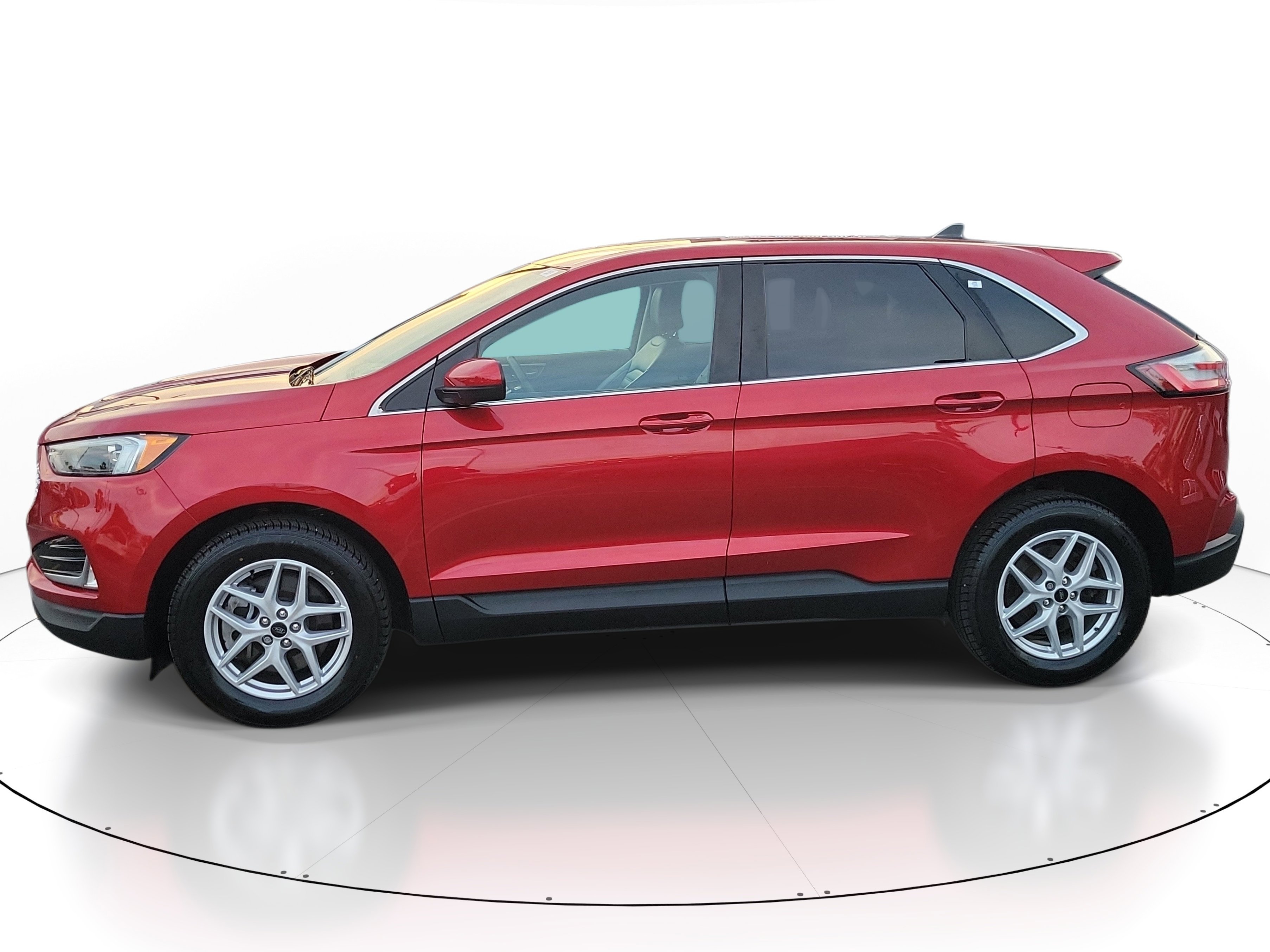 Used 2023 Red Ford  image 3