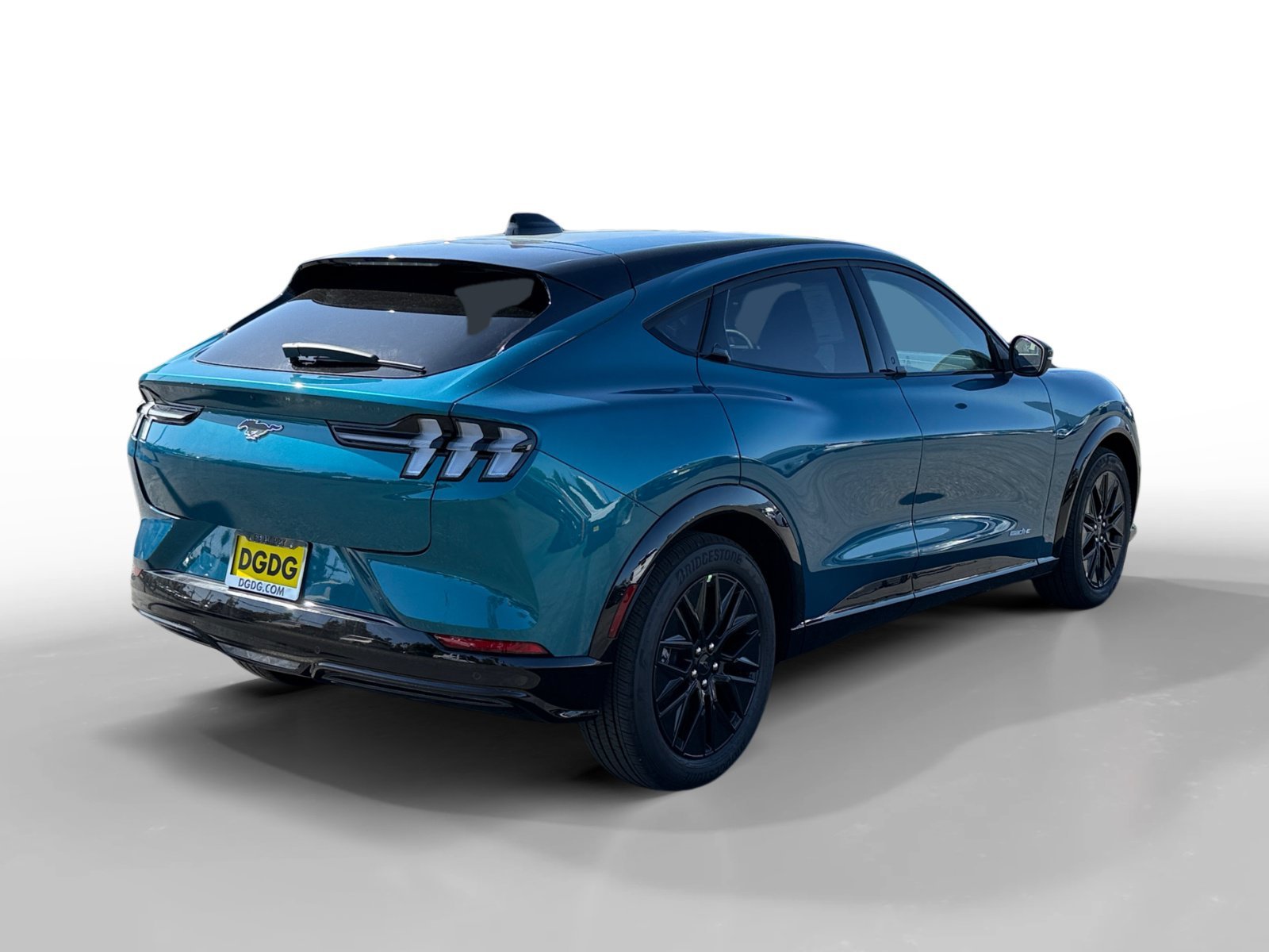 New 2026 Adriatic Blue Metallic Ford Premium image 5