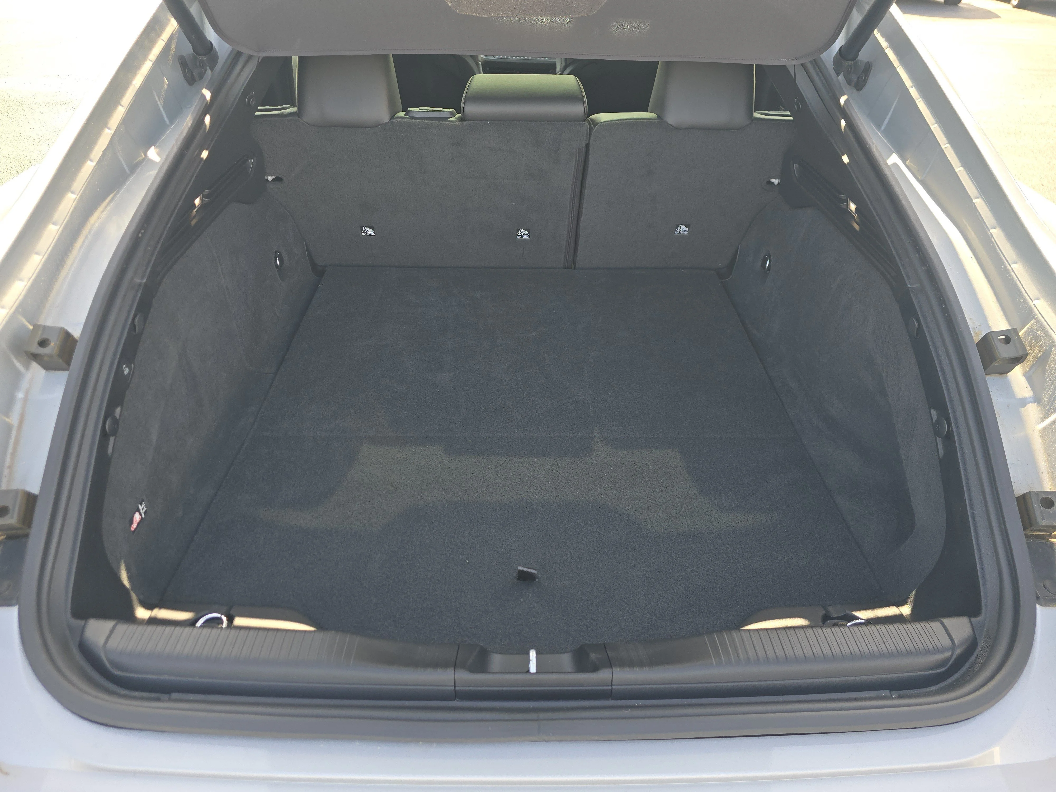 Used 2024 Triple Nickel Dodge Scat Pack image 18