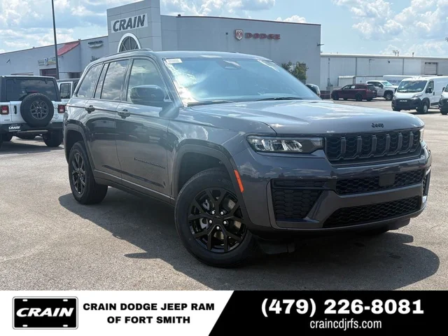 2026 Jeep Grand Cherokee Altitude