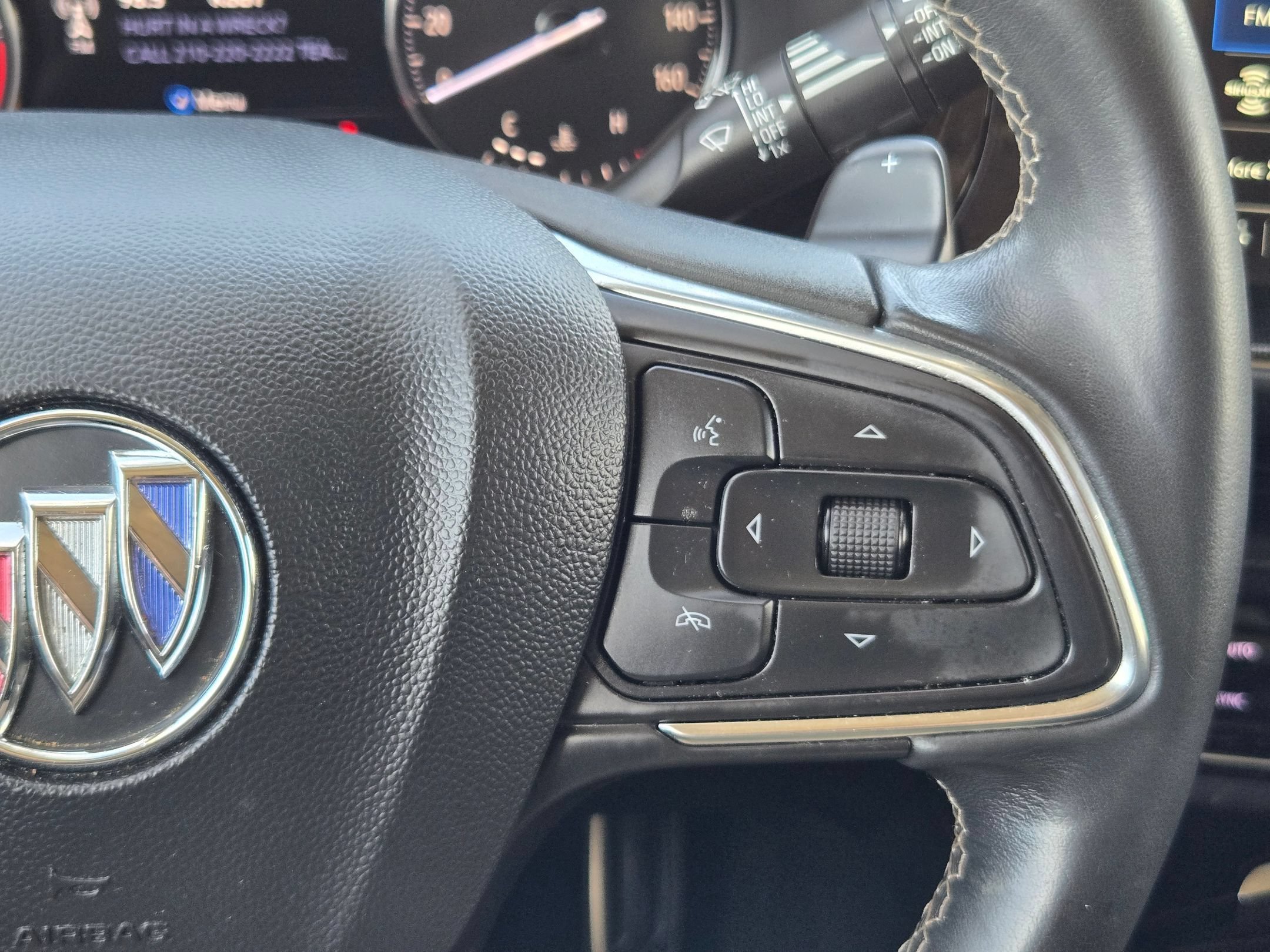 2022 Buick Envision Essence - Photo 14