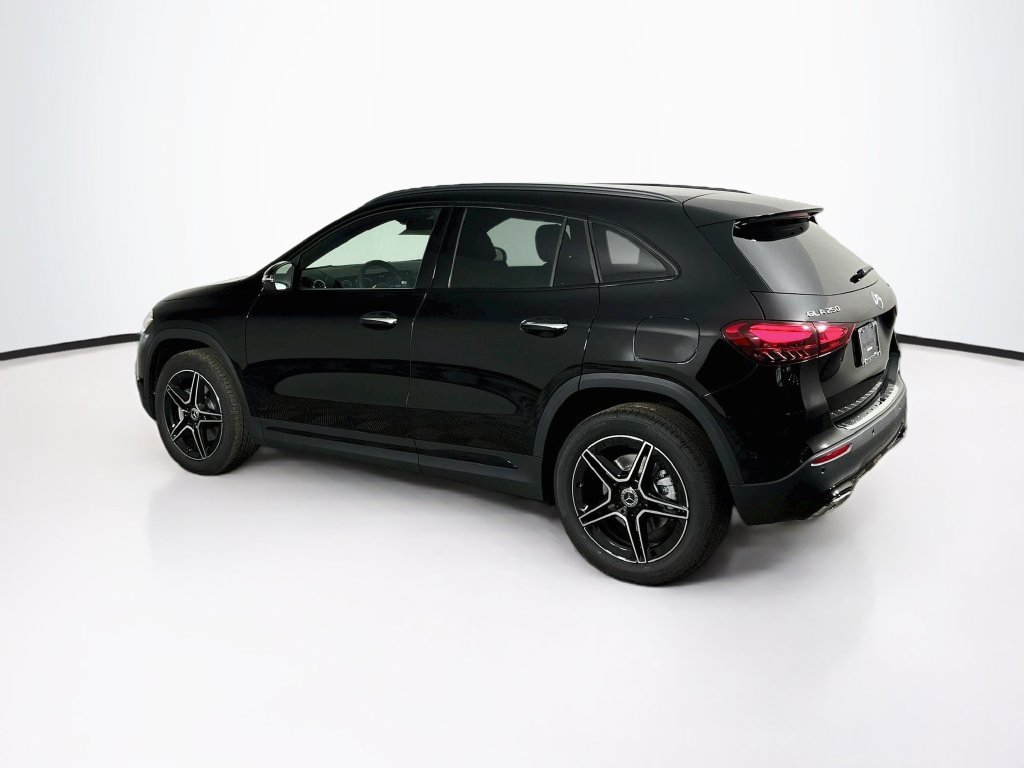 New 2026 Night Black Mercedes-Benz GLA 250 image 34