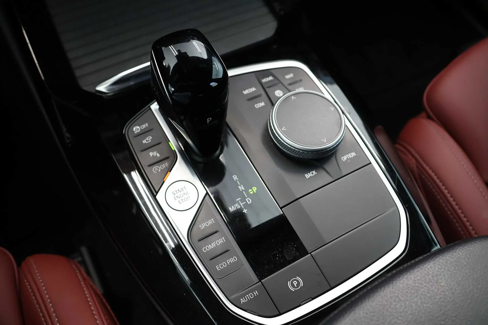 Certified Used 2024 Alpine White BMW sDrive30i image 17