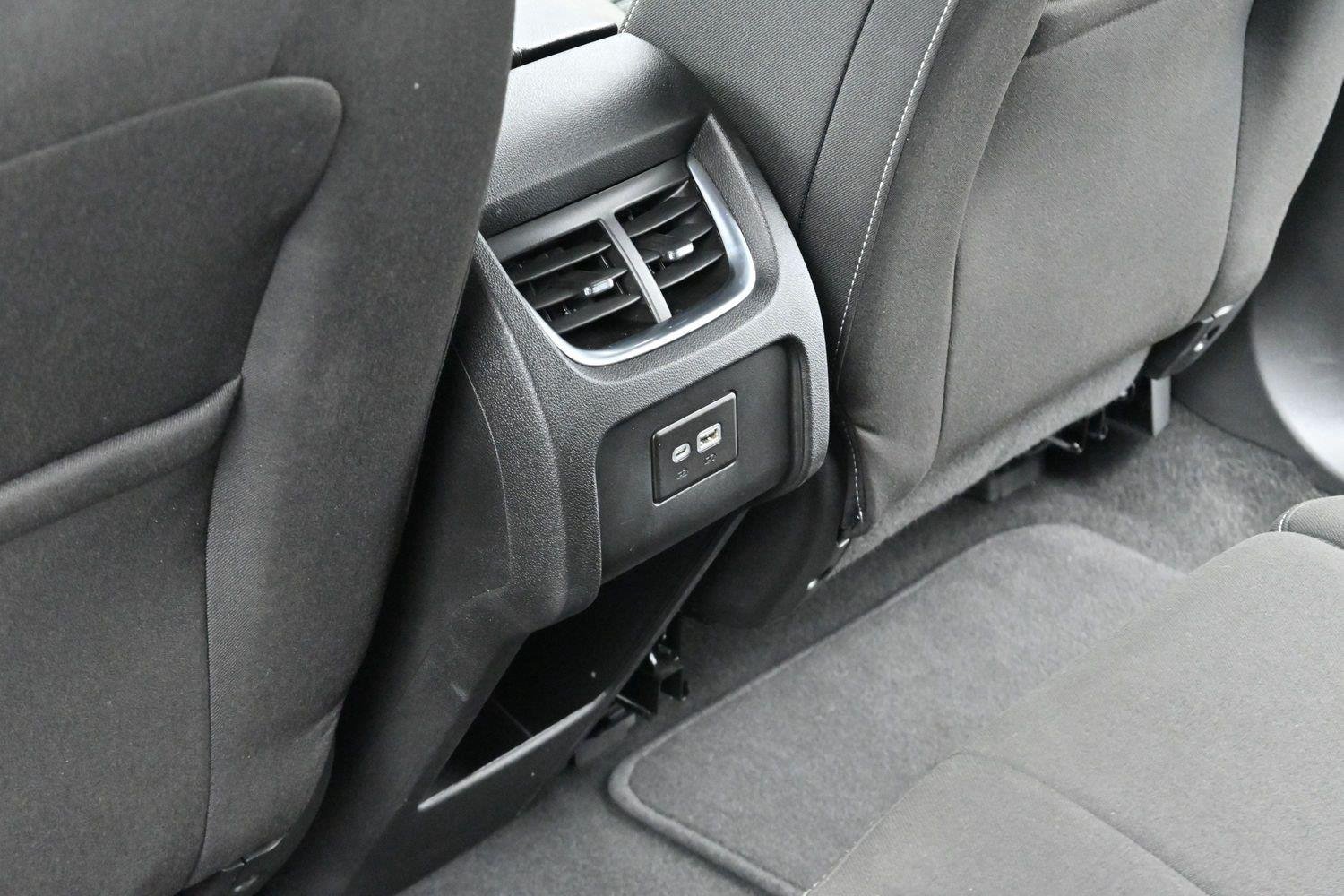Used 2025 Black Chevrolet 2LT image 29