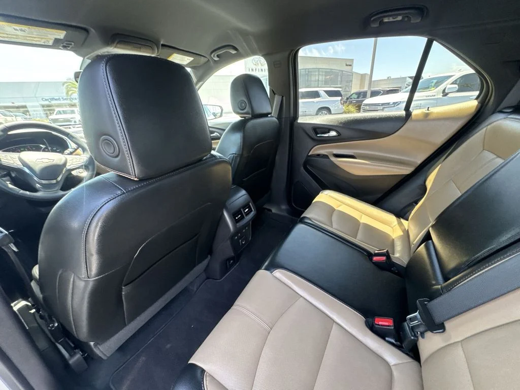 Used 2024 Beige Chevrolet Premier image 21