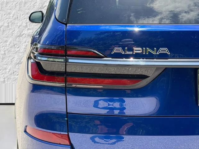 2024 BMW X7 ALPINA XB7 - Photo 10