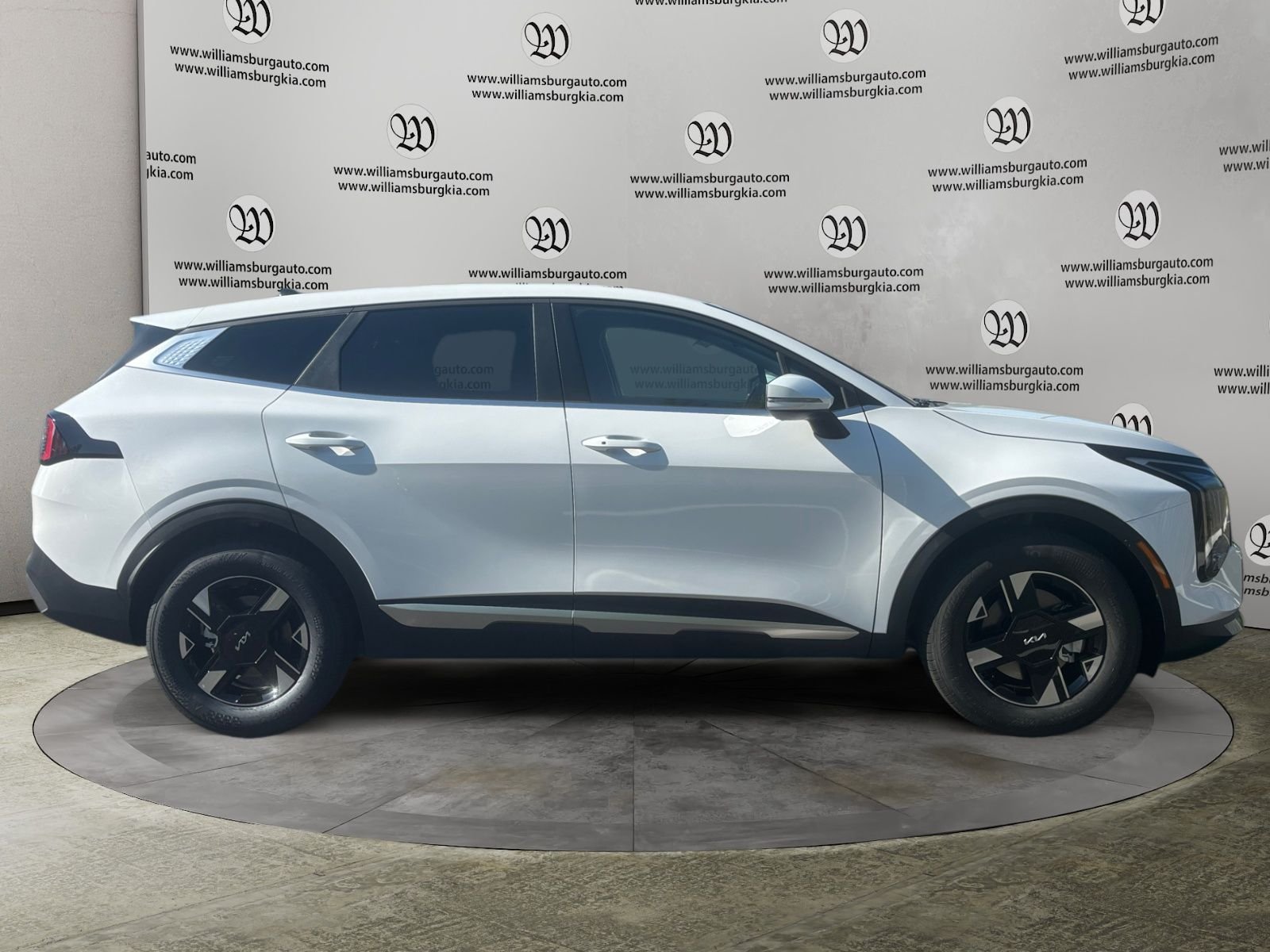 New 2026 Glacial White Pearl Kia LX image 6