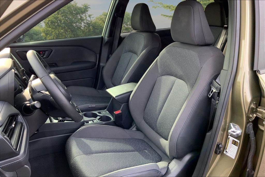 Used 2025 Green Subaru Premium image 20
