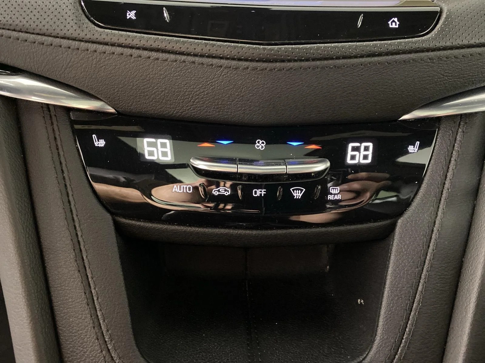 Used 2023 STELLAR BLACK METALLIC Cadillac AWD Premium Luxury image 21