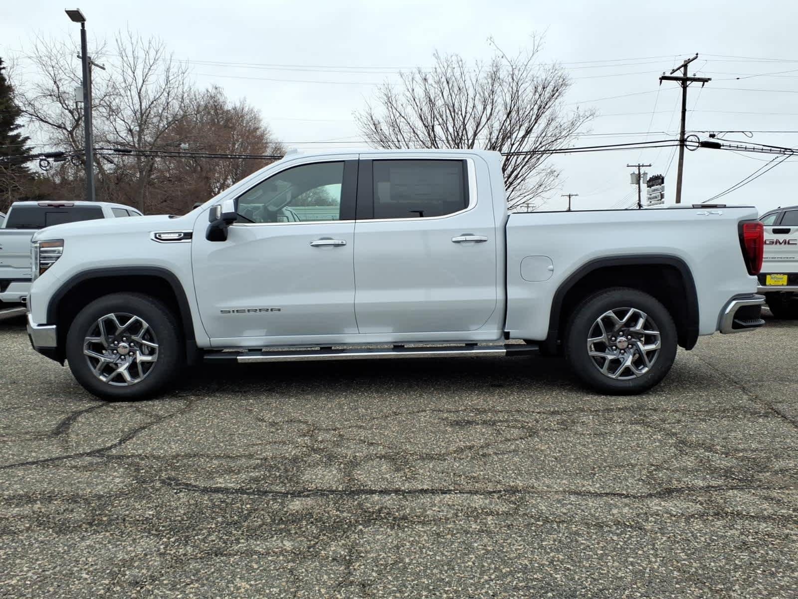 New 2026 Glacier White Tricoat GMC SLT image 4