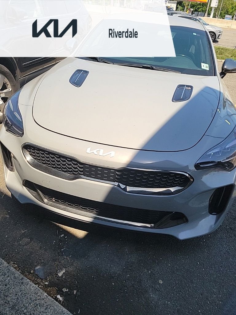 2023 Kia Stinger GT-Line AWD's photo